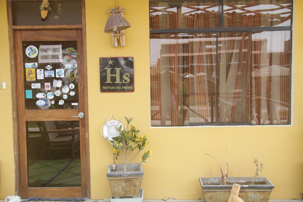 Refugio Del Pirata Hostel Paracas Kültér fotó